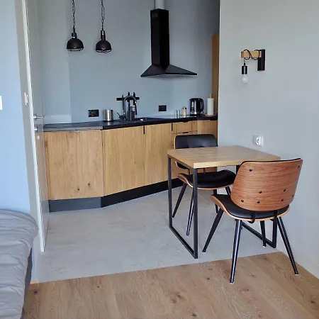 New Comfortable High Quality Apartment, Central, Calm Area F Vat
